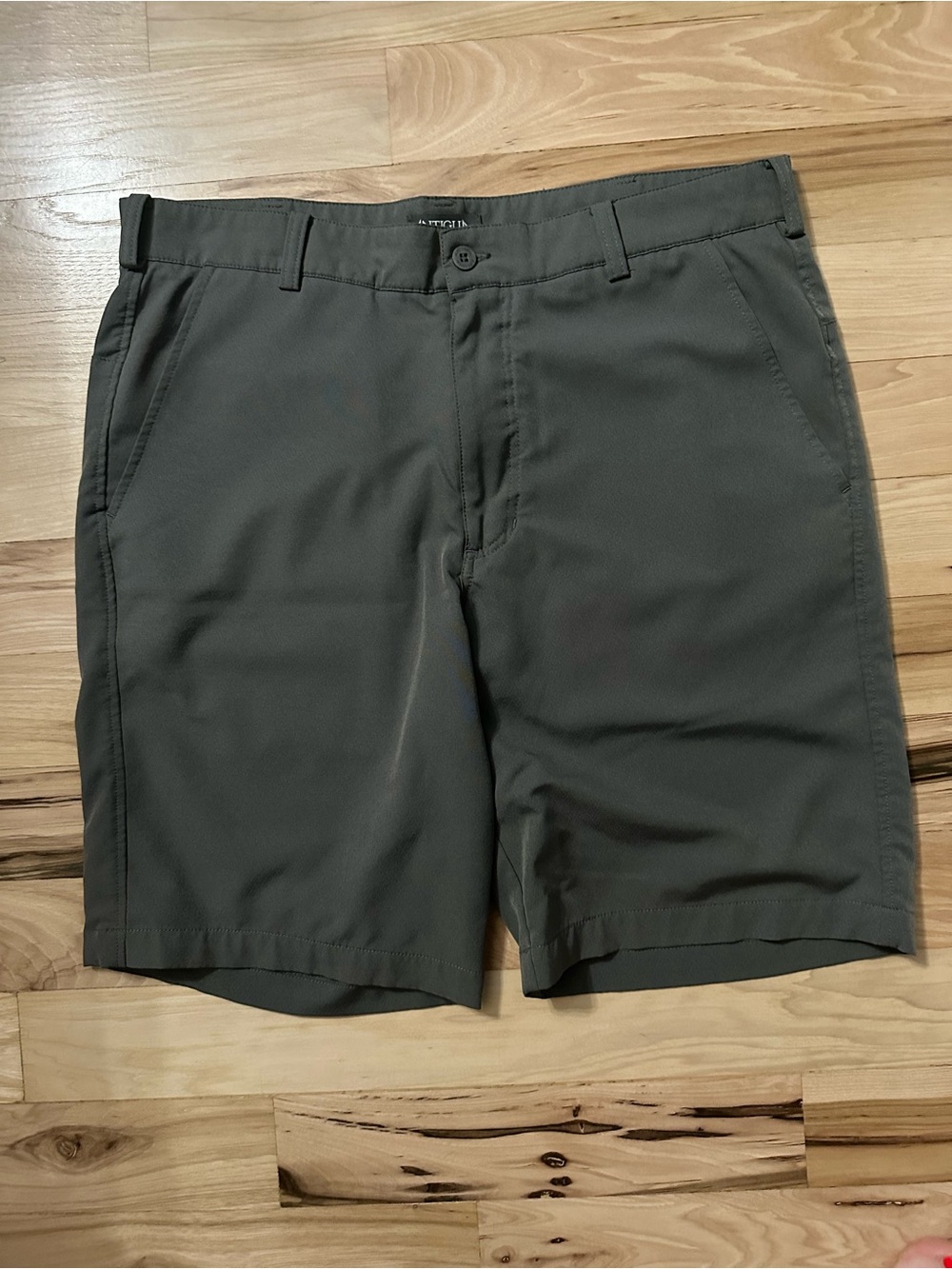 Antigua Men's Flat-Front Shorts - Charcoal
